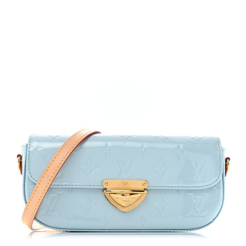 LOUIS VUITTON Vernis Malibu Pochette Sky Blue