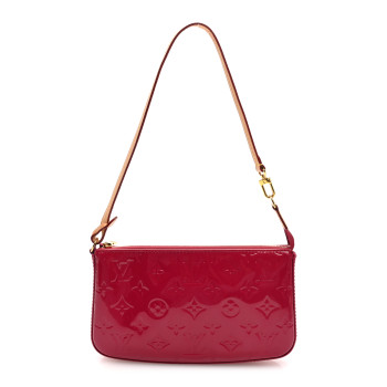 LOUIS VUITTON Vernis Pochette Accessories NM Rose Indien