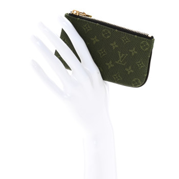 LOUIS VUITTON Mini Monogram Key Pouch Kaki LOUIS VUITTON Mini Monogram Key Pouch Kaki