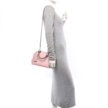 LOUIS VUITTON Epi Alma BB Rose Ballerine LOUIS VUITTON Epi Alma BB Rose Ballerine