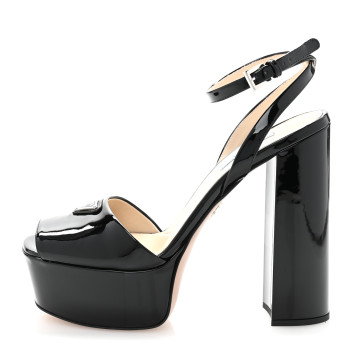 PRADA Vernice Metal Triangle Logo Ankle Strap 40/135mm Platform Sandals 38 Black