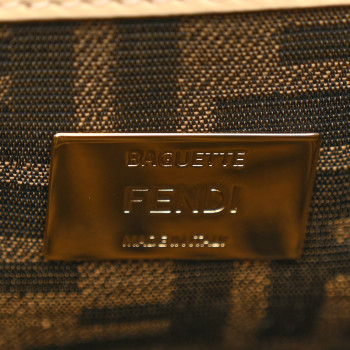 FENDI ゴールド バングル FENDI ROMA FENDI Sequin Macrame Baguette Beige Gold 1506133 | FASHIONPHILE