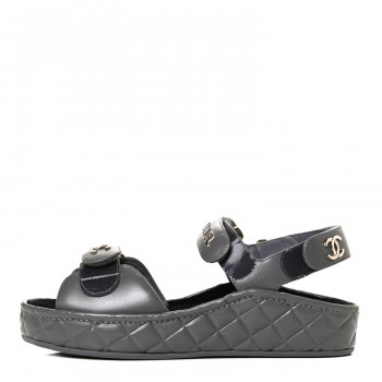 シャネル　ミュール　38 CHANEL - CHANEL シャネル ココマーク ウッドボタン ミュール 38