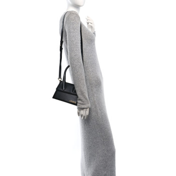 JACQUEMUS Smooth Calfskin Le Chiquito Moyen Black