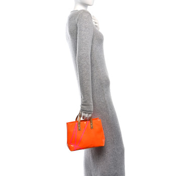 LOUIS VUITTON Vernis Fluo Reade PM Orange
