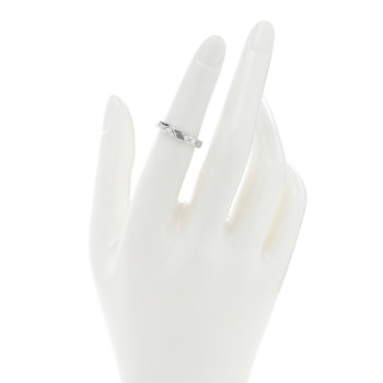 CHANEL 18K White Gold Mini Coco Crush Ring 50 5.25