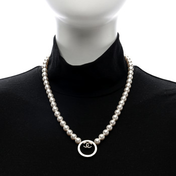CHANEL Pearl CC Round Long Necklace Gold White