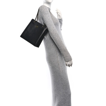 CHANEL Caviar Shoulder Bag Black