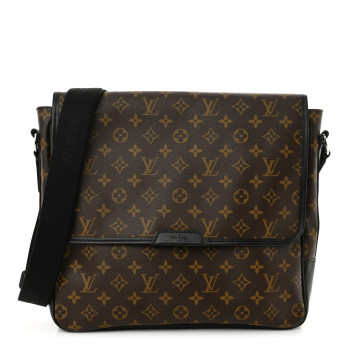 LOUIS VUITTON Monogram Macassar Bass GM