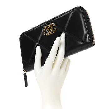 CHANEL Lambskin Quilted 19 Long Zipped Around Wallet Black
