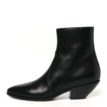 SAINT LAURENT Calfskin West 45 Chelsea Boots 37 Black