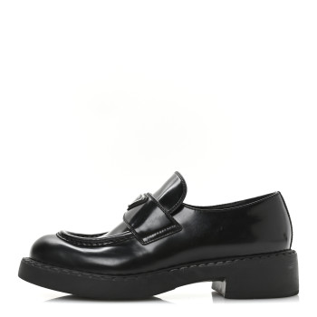 PRADA Spazzolato Metal Triangle Logo 50mm Loafers 40 Black