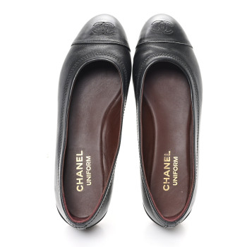 CHANEL Lambskin Cap Toe CC Uniform Ballerina Flats 38.5 Black