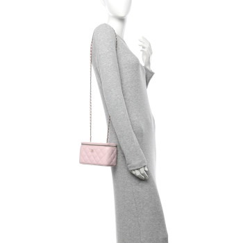 CHANEL Caviar Quilted Small Vanity Case With Chain Light Pink