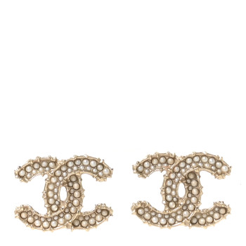 CHANEL Pearl CC Earrings Gold