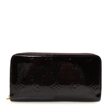 LOUIS VUITTON Vernis Zippy Wallet Amarante