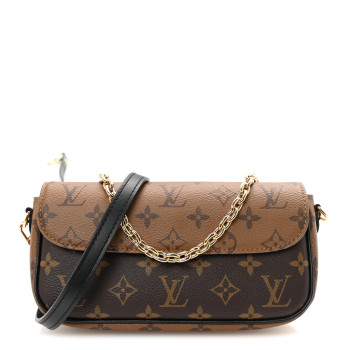 LOUIS VUITTON Reverse Monogram Ivy Wallet On Chain LOUIS VUITTON Reverse Monogram Ivy Wallet On Chain
