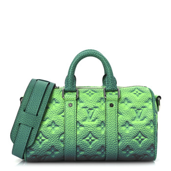LOUIS VUITTON Taurillon Illusion Keepall XS Bleu Vert