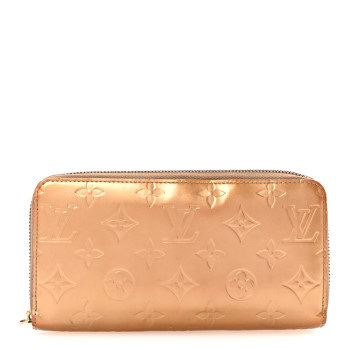LOUIS VUITTON Vernis Zippy Wallet Beige Poudre LOUIS VUITTON Vernis Zippy Wallet Beige Poudre