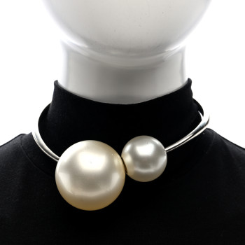 CHANEL Giant Pearl Necklace Silver