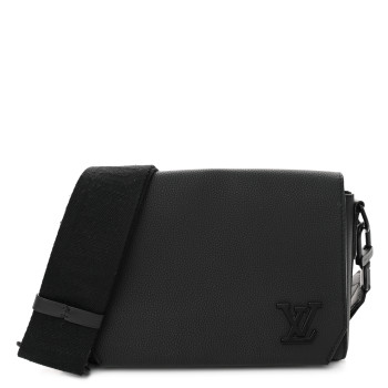 LOUIS VUITTON Calfskin Aerogram Takeoff Messenger PM Black