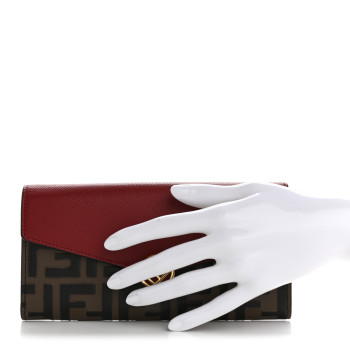 FENDI Vitello Cruise F is Fendi Bi-Color FF 1974 Embossed Continental Envelope Wallet Maya Black Fragola