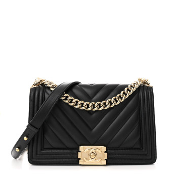 CHANEL Lambskin Chevron Quilted Medium Boy Flap Black