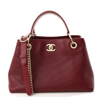 CHANEL Calfskin Stitched Small Chevron Chic Shopping Bag Red