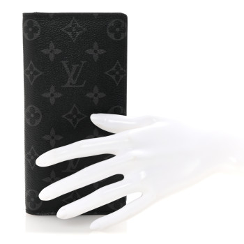 LOUIS VUITTON Monogram Eclipse Brazza Wallet