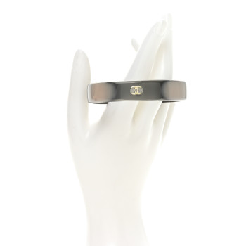 CHANEL Resin Gradient CC Bangle Black Rose