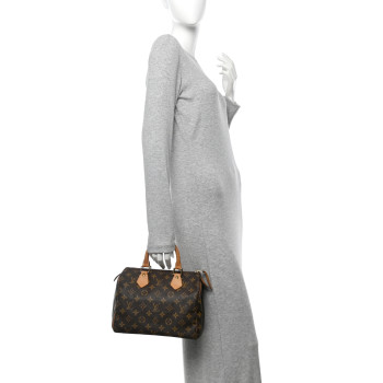 LOUIS VUITTON Monogram Speedy 25