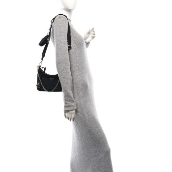 PRADA Nylon Re-Edition 2005 Shoulder Bag Black