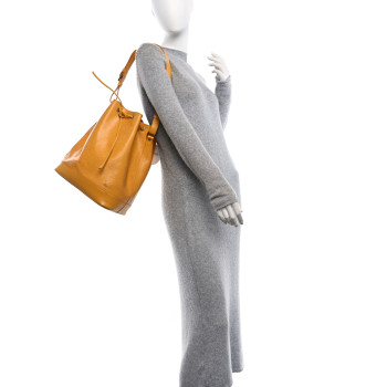 LOUIS VUITTON Epi Noe Tassil