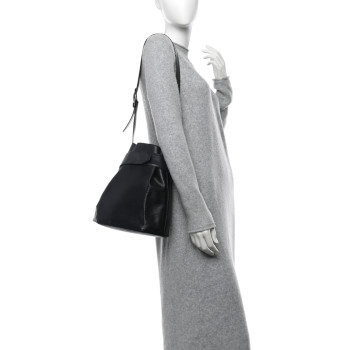 LOUIS VUITTON Epi Sac D'Epaule Black