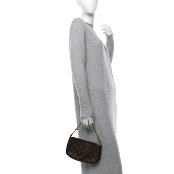 LOUIS VUITTON Monogram Pochette Accessories