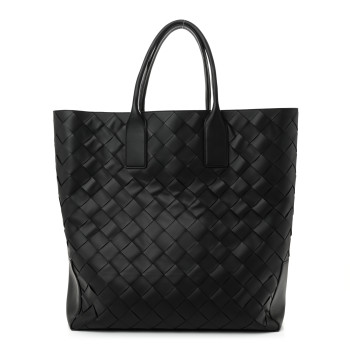 BOTTEGA VENETA Nappa Maxi Cabat Black