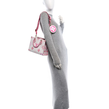 LOUIS VUITTON Monogram Giant By The Pool 2.0 Onthego PM Pink