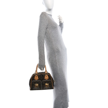 LOUIS VUITTON Monogram Manhattan PM