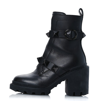 VALENTINO GARAVANI Calfskin Tonal Roman Stud Combat Boots 35.5 Black