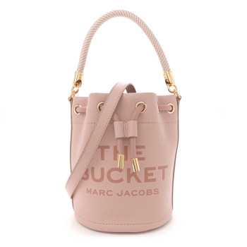 MARC JACOBS Grained Calfskin The Bucket Bag Powder