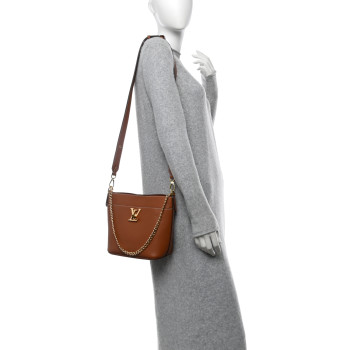 LOUIS VUITTON Calfskin Lock and Walk Bucket Cognac