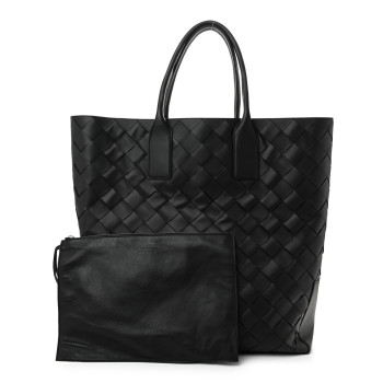 BOTTEGA VENETA Nappa Maxi Cabat Black