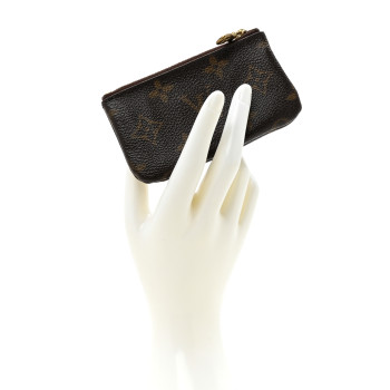 LOUIS VUITTON Monogram Key Pouch