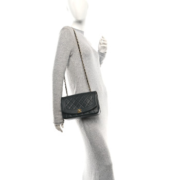 CHANEL Lambskin Quilted Small Single Flap Black