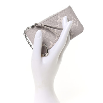 LOUIS VUITTON Empreinte Monogram Giant Key Pouch Brume Gray White Quartz