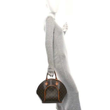 LOUIS VUITTON Monogram Ellipse MM