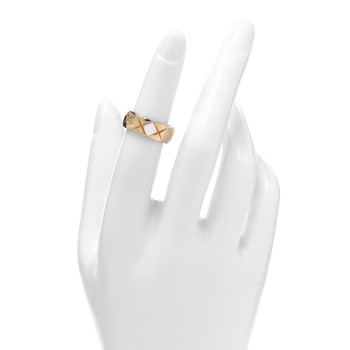 CHANEL 18K Yellow Gold Small Coco Crush Ring 49 5