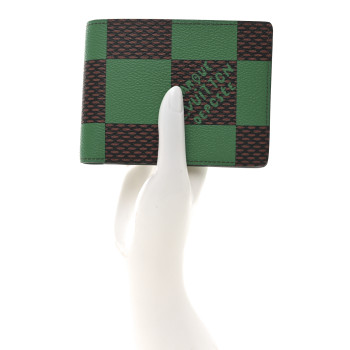 LOUIS VUITTON Damier Pop Multiple Wallet Green