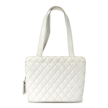 CHANEL Caviar Quilted Shoulder Bag White