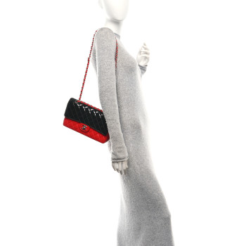 CHANEL Patent Calfskin Quilted Bi-Color Medium Double Flap Black Red